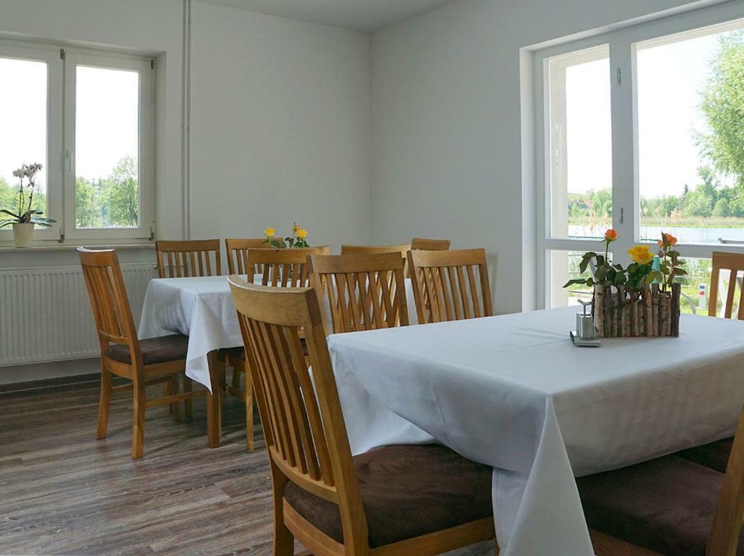 Boootshaus - Am Spreeufer Hotel Beeskow Kültér fotó